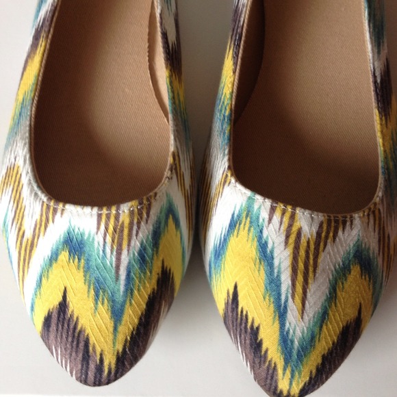 Chevron flats - Picture 2 of 3