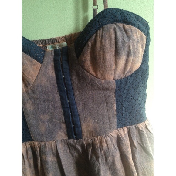 Blush Pink & Navy Blue Bustier Dress - Picture 2 of 3