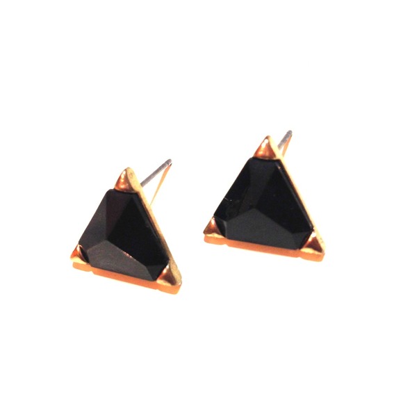Gold Tip Triangle Gems