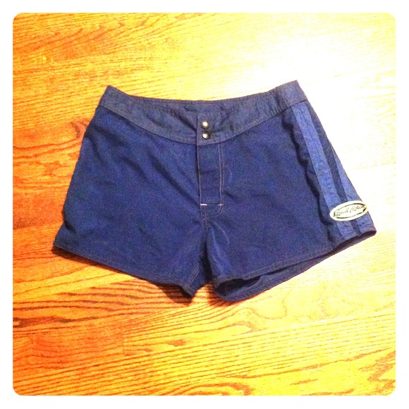 Local Motion board shorts 🌴 Jr size 5