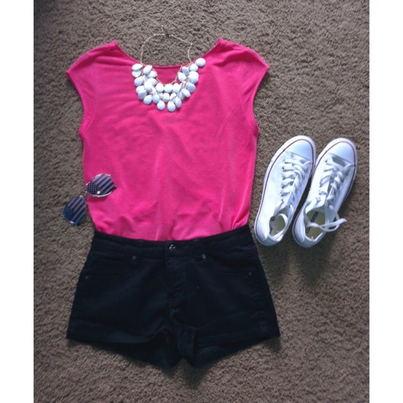 Black shorts! Only tried on! - Picture 1 of 2