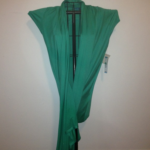 Gorgeous Alice + Olivia green cardigan!