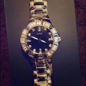 Women's guess watch
