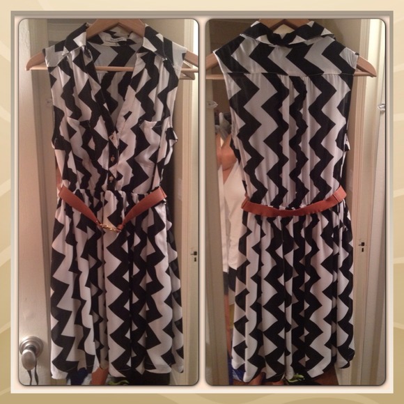 (bundled, Sold!) Black and white dress &brown belt