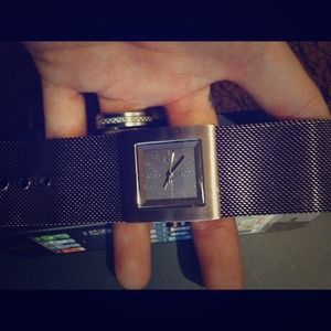 Women's dkny watch