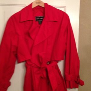 Gallery short trench coat