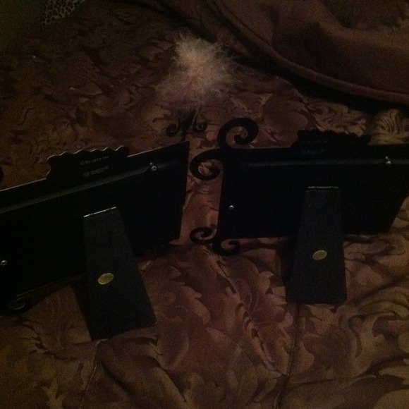 Two picture frames - Picture 4 of 4