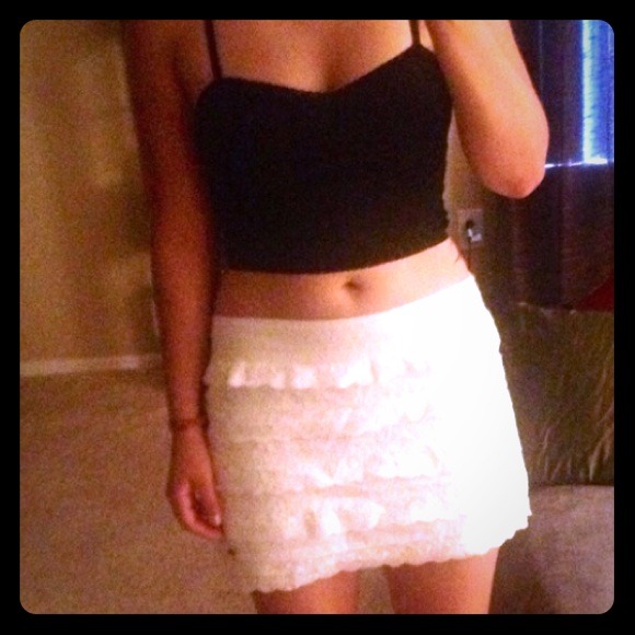 Hollister skirt