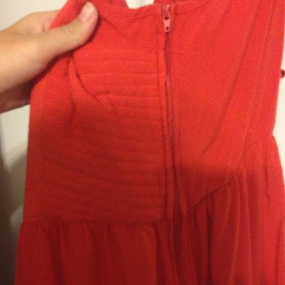 SOLD**Red dress - Picture 4 of 4