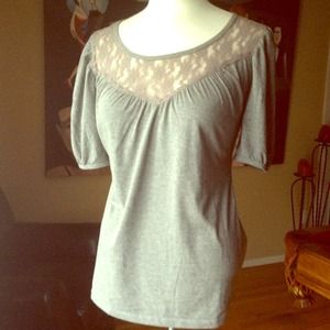 Adorable gray top
