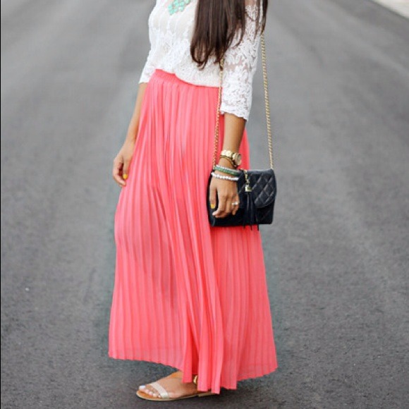 SOLD SOLD SOLD IN BUNDLE. Coral Pleated Maxi Skirt