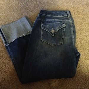 Simply Vera Wang Capris!!