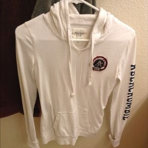 Tight white sweater 🏃SOLD🏃