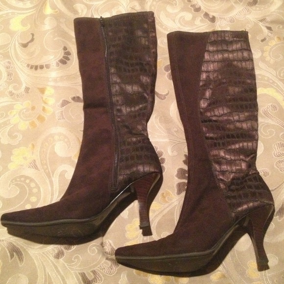 Style & Co. Boots - Brown boots,glass bracelet,wooden bracelets ~