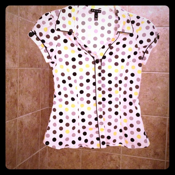 Poka dot top