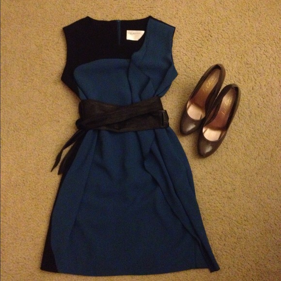 Reduced $$$ Brand new One piece dress with ruffles - Picture 1 of 4