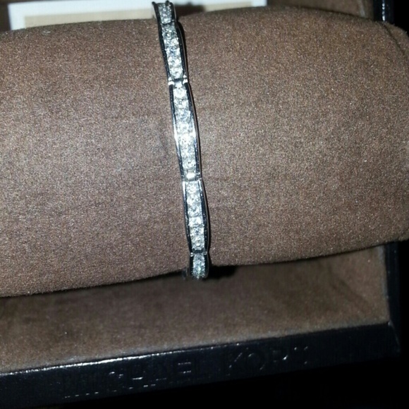 2 Carat Diamond Tennis Bracelet
