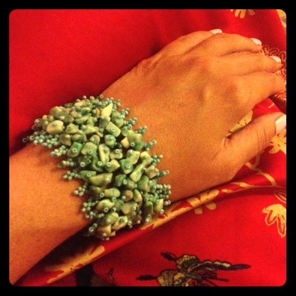 Beaded bracelet - Picture 1 of 2