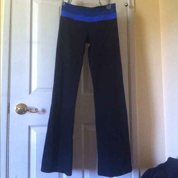 lululemon athletica Pants - LULULEMON YOGA PANTS