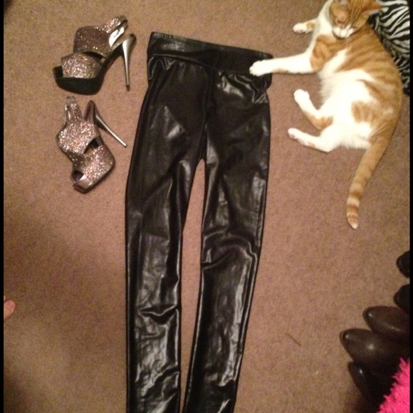 Pleather pant