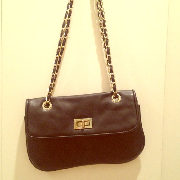 Small black purse