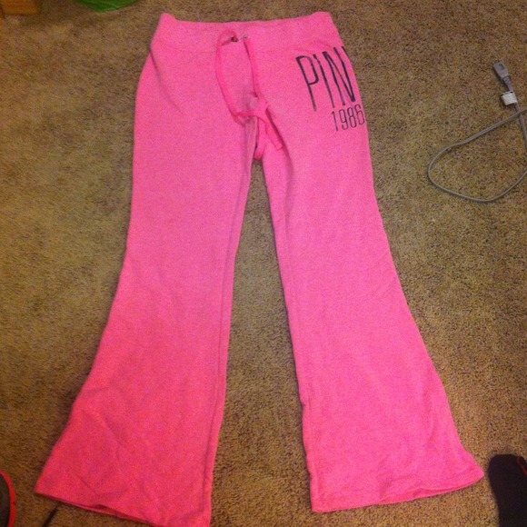 ❌SOLD❌VS  Med sweats