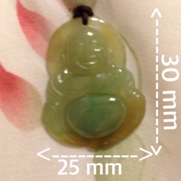 🌹This Buddha necklace is real jade 🌹