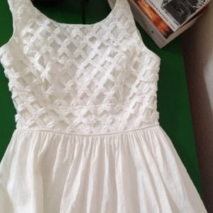 BUNDLE!!! Linen Embroid Dress & Slipada Bracelet