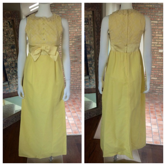 πSweet Vintage Maxi Dress / Gownπ - Picture 3 of 3