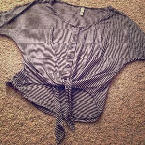 Tie-Front 3/4 Sleeved Top