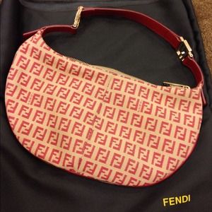 Fendi baguette