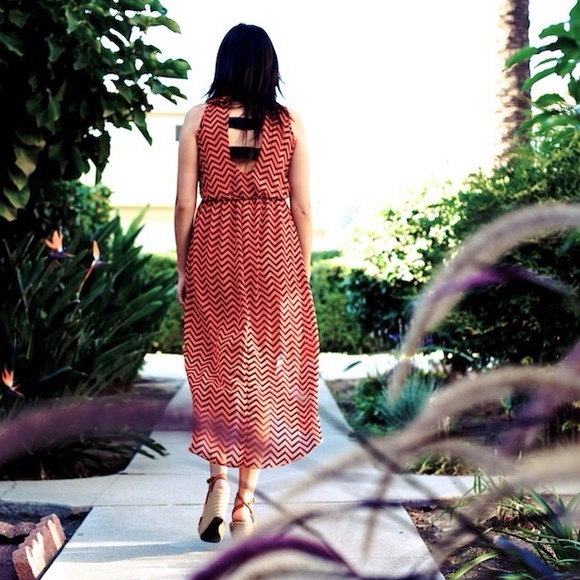 🎉HP 11/11🎉 - 🔥Orange HI-LO dress🔥 - Picture 2 of 4