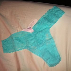 VS Lacie Thong