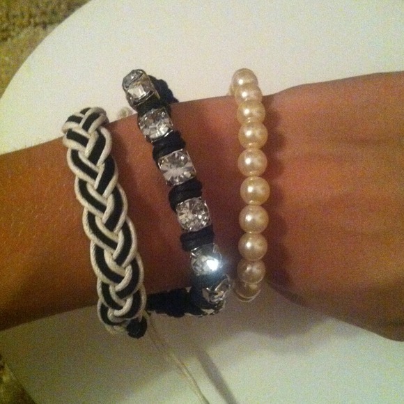 💕💕SOLD💕💕 Adjustable set of 3 bracelets