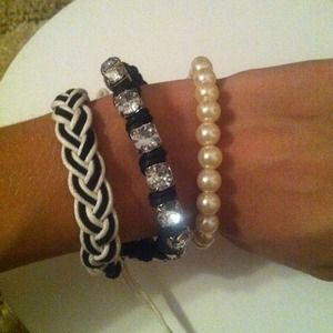 💕💕SOLD💕💕 Adjustable set of 3 bracelets