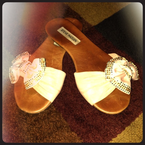 🎉SOLD ON VINTED🎉 Madden Bow Sandals
