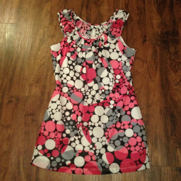 ❤️Sold❤️Dressy top - Picture 1 of 2