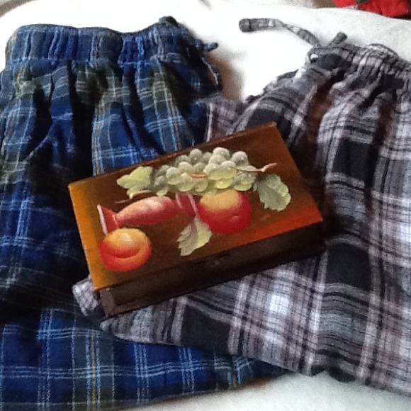 BUNDLED FOR JOELLORI 2 PJ PANTS AND FRUIT BOX