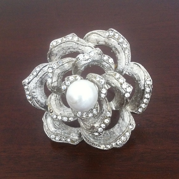 Silver Flower Ring