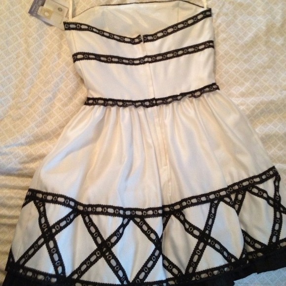 🎀✈FIRM CLEARANCE NWT Jessica McClintock dress - Picture 2 of 4