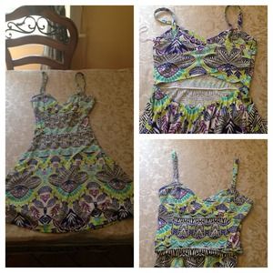 Colorful cut out back summer dress