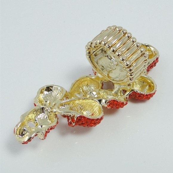 Skulls Red Stretch Free Ring - Picture 3 of 4