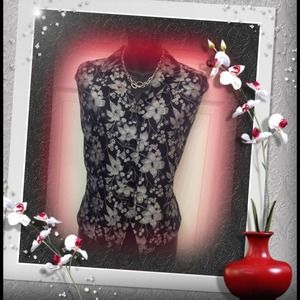 🔴🔴SOLD🔴🔴Cute Sleeveless Vest