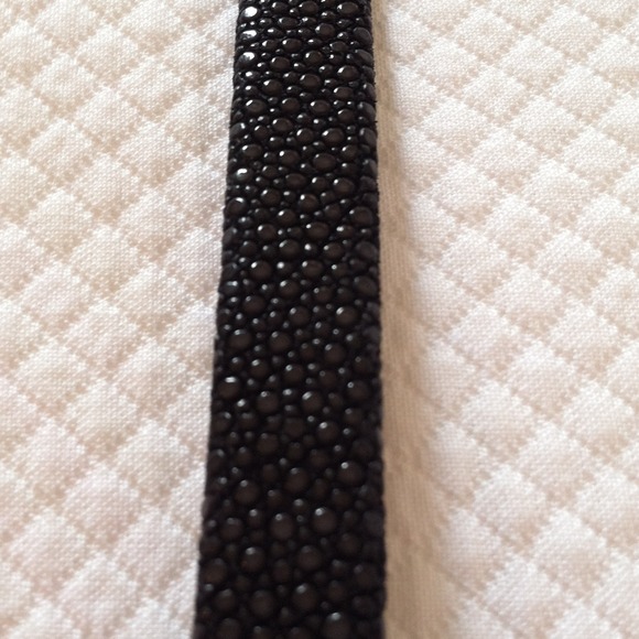 ๐Dannijo Malaga Stingray Bracelet - Picture 3 of 6