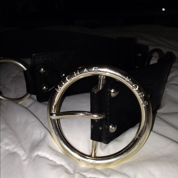 ?FLASH SALE?Michael Kors Black Leather Belt