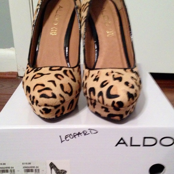SoldAldo leopard pumps - Picture 2 of 4
