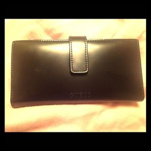 GUESS black wallet
