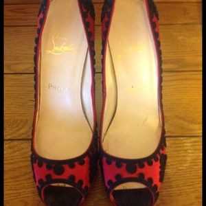 Reduced! Authentic Red Christian Louboutin heels