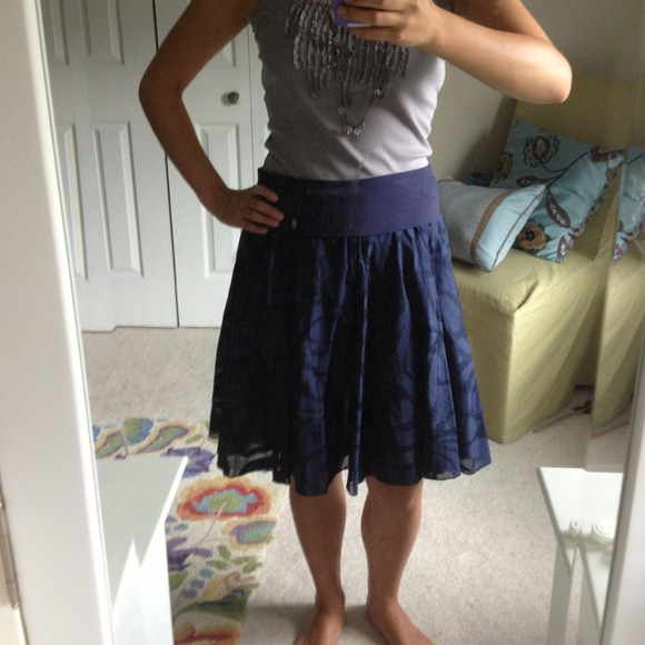 J.Crew cotton knee length skirt ✨🎉Host Pick🎉✨