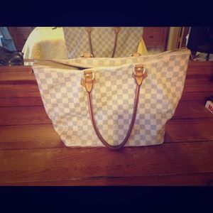 Authentic Louis Vuitton handbag